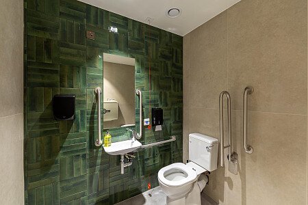 Other_Rooms_And_Bathrooms-4