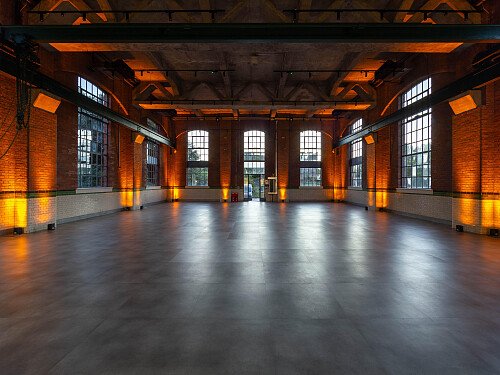 Compressor_Hall_Twilight_To_Night_Highlights_Orange-3