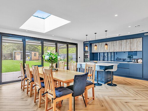 9 Parkside Close -19