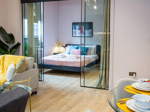 efa4a34d-8a3a-403a-9840-410b360ac5ef