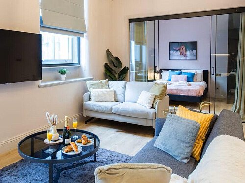 03230974-a3f5-49d4-ac49-304f0ac5466b