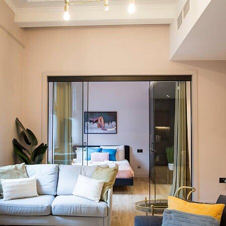 aab84fbf-d0f2-4f68-a40e-7bb4d2cad8d8