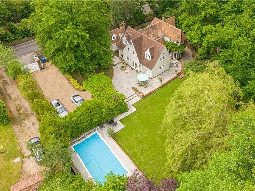 c35b432097f6695343f2185511b9ecb2