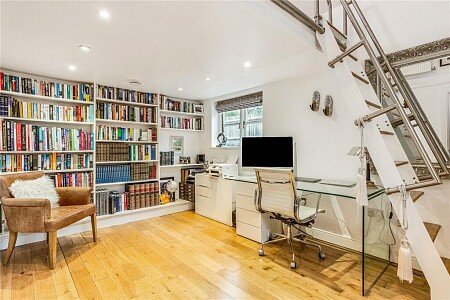 32392f781e3041200f09346ba29493f0