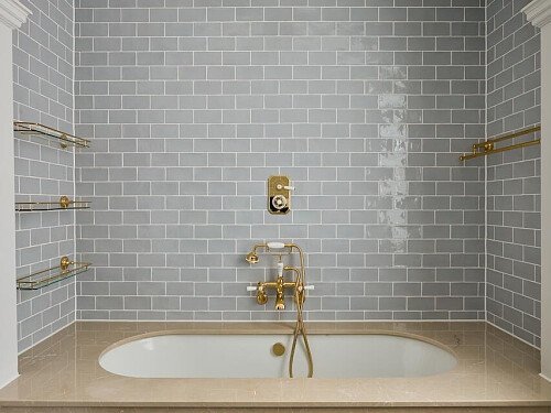 family bathroom straight at arch