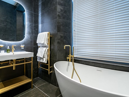 d4ebee_6ed09550587a4f429d34c1f8426aa81d~mv2