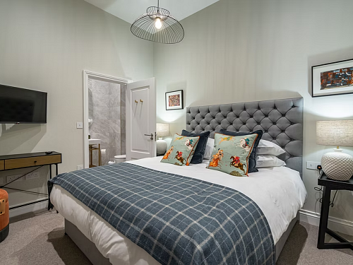 d4ebee_b0d3894a86184fec82459d341b438f53~mv2