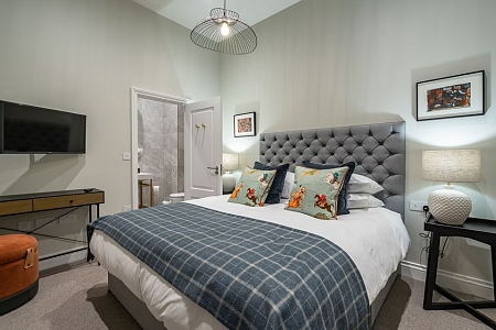 d4ebee_b0d3894a86184fec82459d341b438f53~mv2