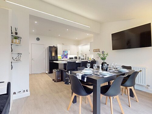 216-Sandon-Road-06252025_145131