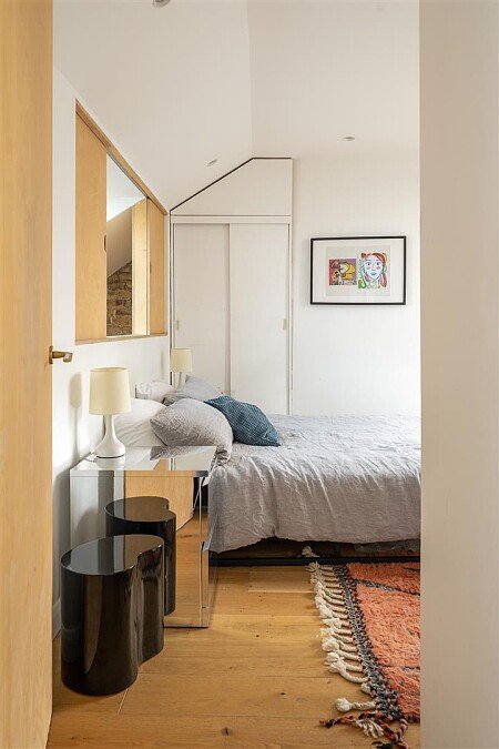 8ui338aICUi_h15dP7NXqg