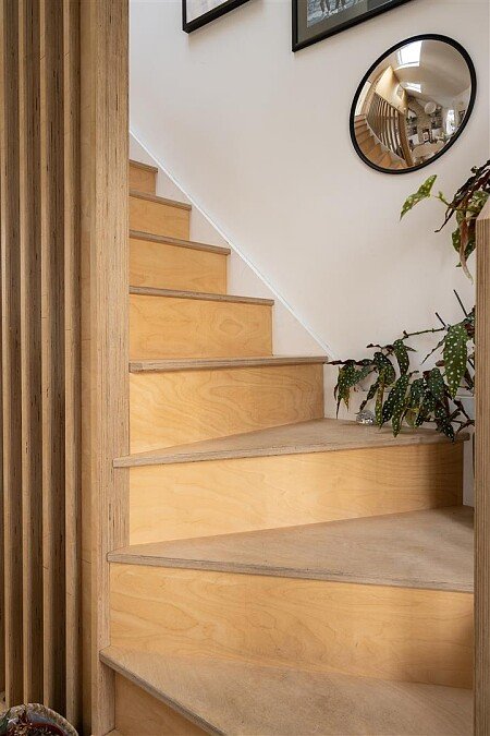 F_ollopCvUixkb_aOD2b8w