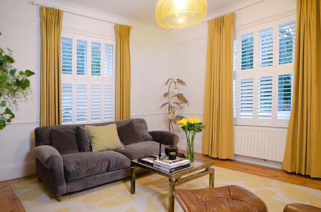 052_SittingRoom_sofa