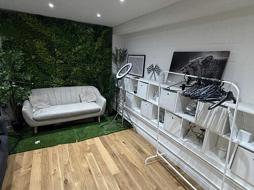 DDE2818A-9CD8-4B9E-8B2C-455C876CBF7A_1_105_c