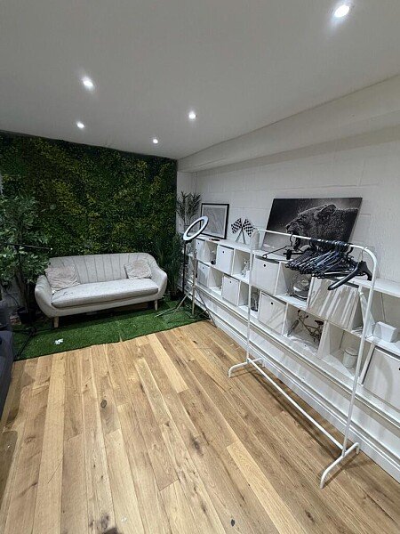 DDE2818A-9CD8-4B9E-8B2C-455C876CBF7A_1_105_c