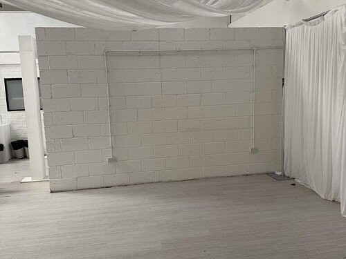 F9F01CB7-011E-44A6-ACCA-2F4156ECCE16_1_105_c