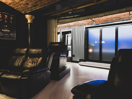 Hideaway Hive Final-188-1280