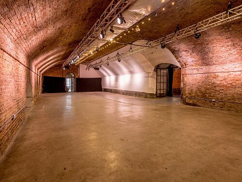 Kachette_Venue-2000px-4O0A8114