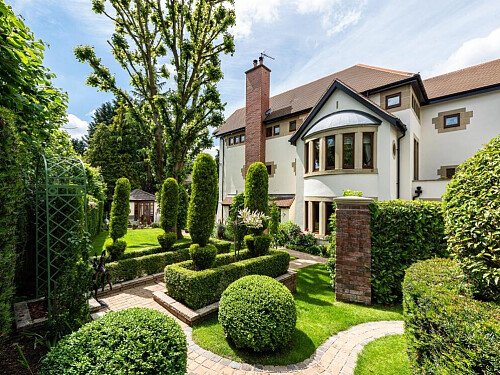 33370059-AB55322E-dr0NSSIqQk6xY4UtMng85Q