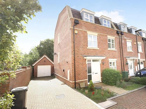 F226DCE7-736F-448F-8050-CEEA8D4B4D09