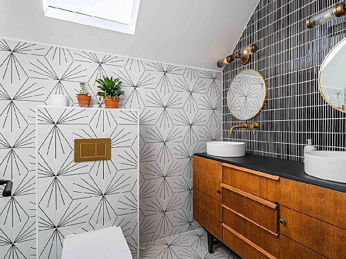 3fc1b49b-7271-4ce2-aca1-ad4b0f323ee2