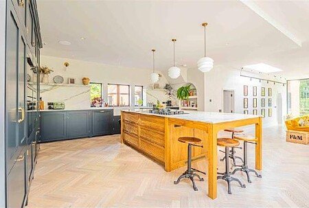 670c44bc-7430-4051-82be-2d30604361b4