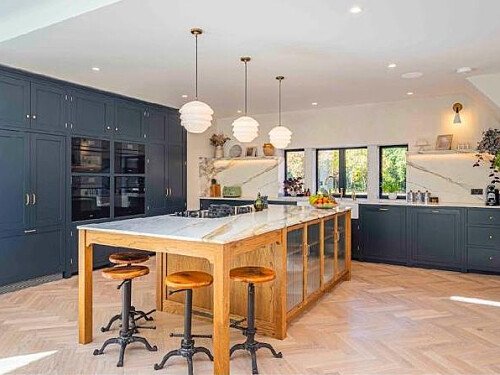 3004a43a-1976-4c0d-8ff8-bab48915458f