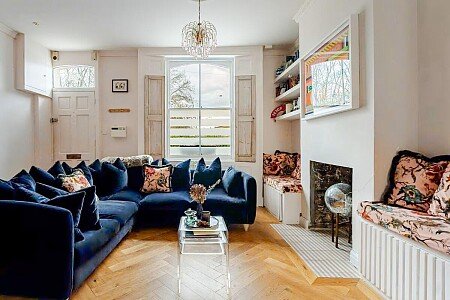 Living room 1