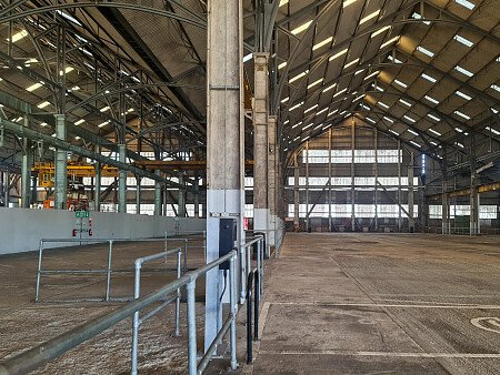 Warehouse-40