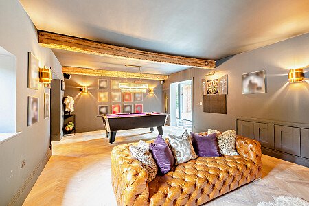 8648057-interior06v2-800
