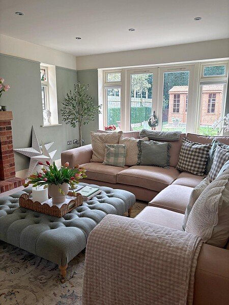 Lou Burditt Sycamore House Lounge 1
