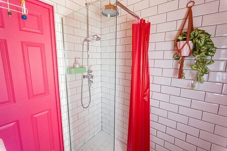 Bombina House bathroom-3