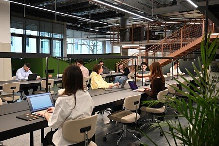 Coworking people