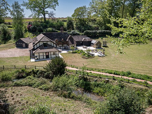 Old Mill Cottage ext PH-16-2. Low Res