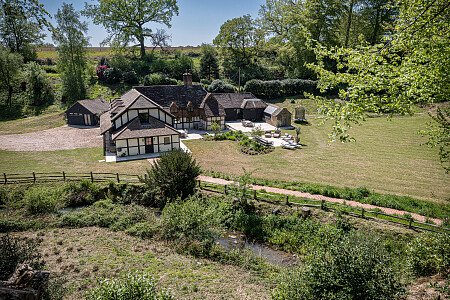 Old Mill Cottage ext PH-16-2. Low Res