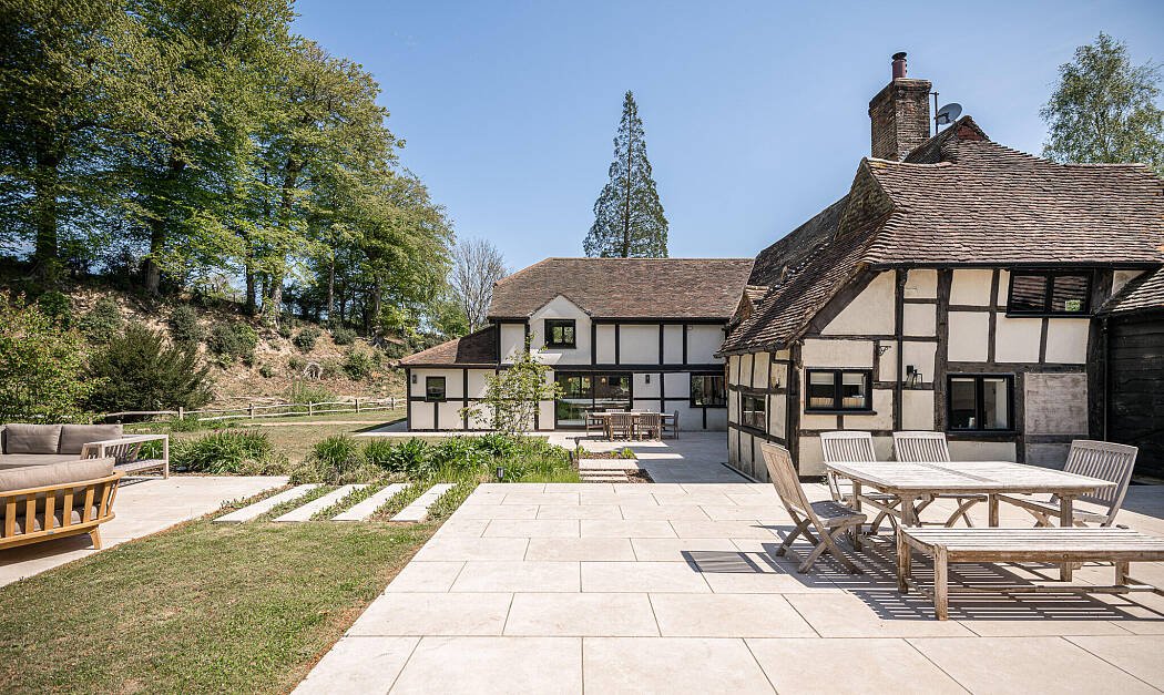 Old Mill Cottage ext PH-33-2. Low Res
