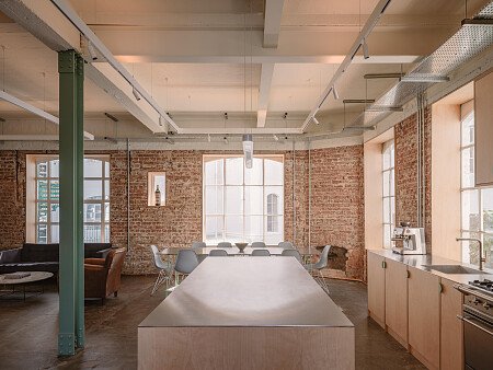 HOD Studio-13-2 Web Res