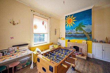 hillside-house-08