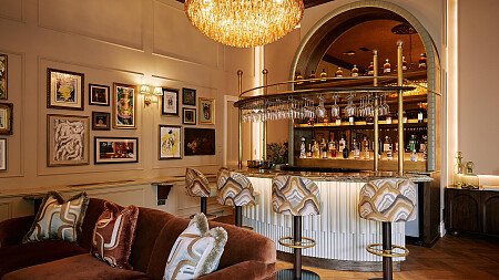 105 Piccadilly Graded 2500px-003