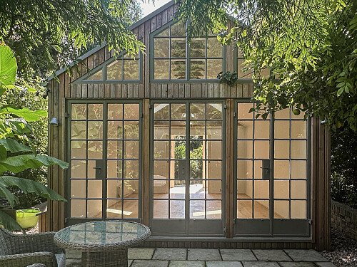 TheTaylorMadeHouseLocationShootTMHFinished-930024