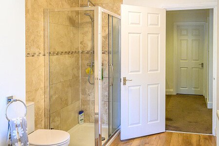 Bathroom 2