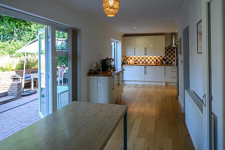 Kitchen 4