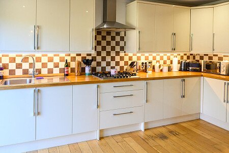 Kitchen 7
